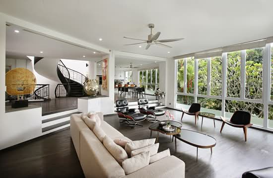 Beautiful home at Hillview Estate photo 2
