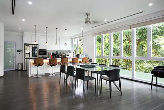 Beautiful home at Hillview Estate photo 3