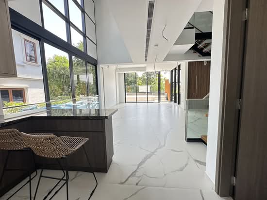 Seletar Hills Estate