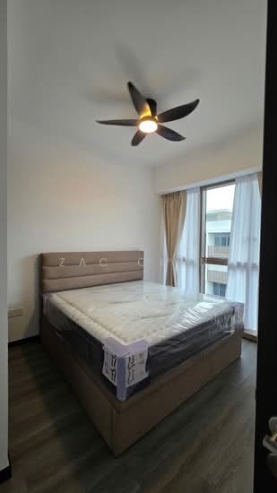 Pasir Ris 8 photo 3