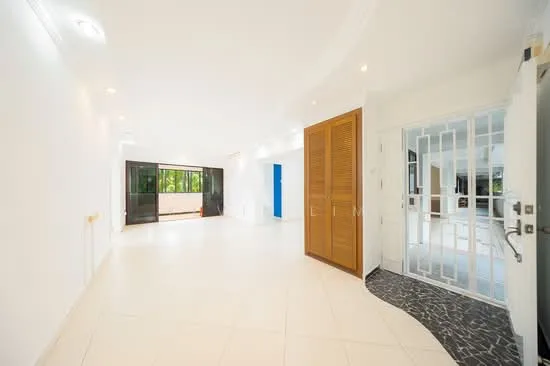 186C Rivervale Drive image 1 of 10