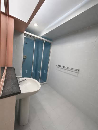 CORNER TERRACE | FREEHOLD | AT EAST COAST photo 5