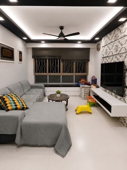 463C SEMBAWANG DRIVE photo 2