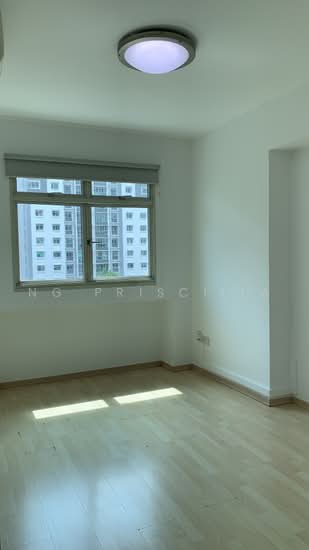 106B PUNGGOL FIELD photo 5