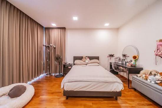 Serangoon Garden Spacious Semi D photo 6