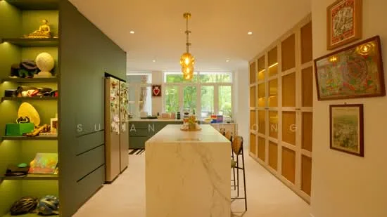 Hollandswood Court image 1 of 10