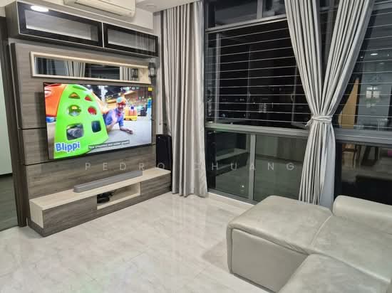 SYMPHONY SUITES photo 2