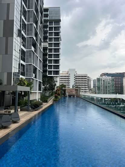 THE SHORE RESIDENCES photo 2