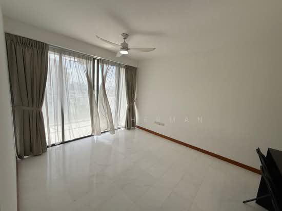 THE SHORE RESIDENCES photo 5