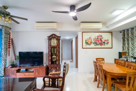 Q BAY RESIDENCES photo 2