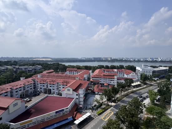 747C BEDOK RESERVOIR CRESCENT photo 2