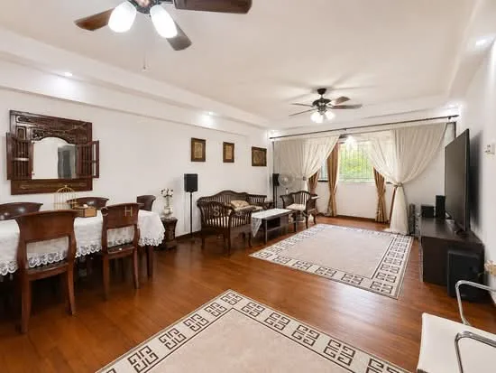 317 Sembawang Vista image 1 of 6
