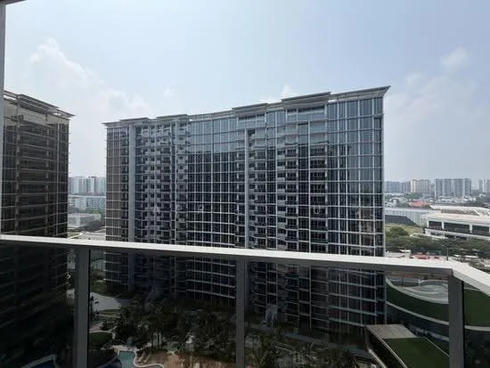 Grand Dunman image 1 of 10