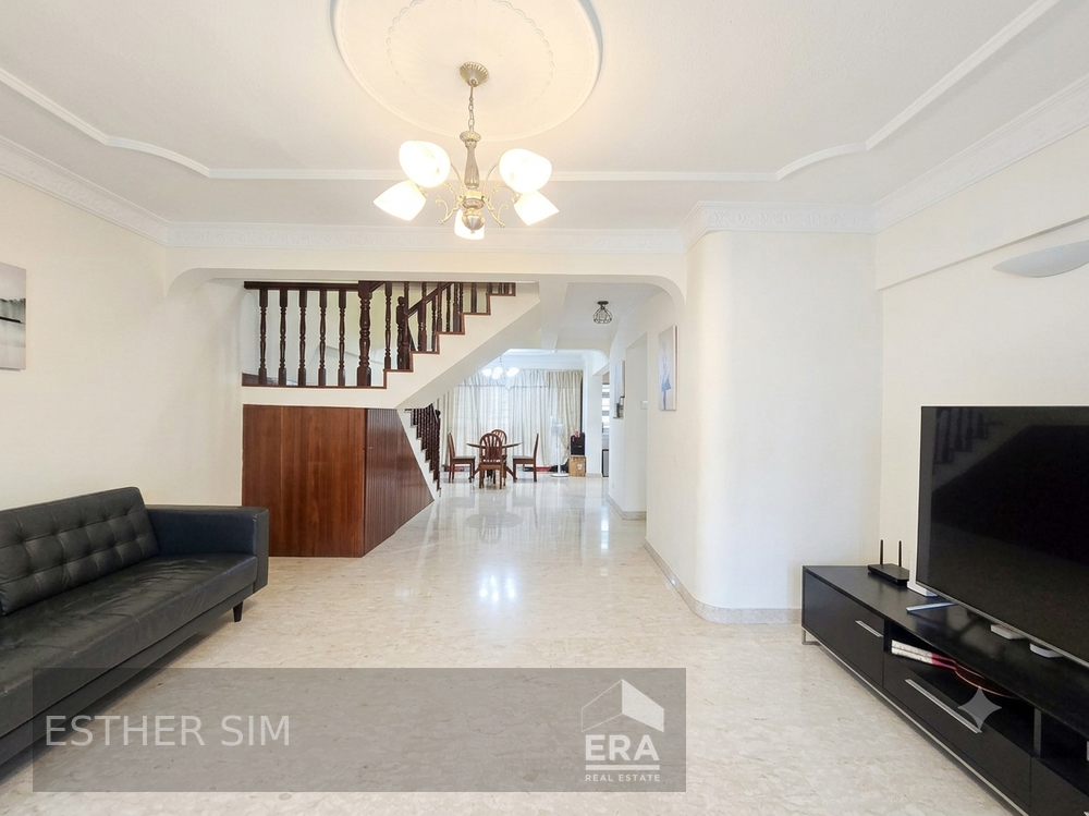 431 TAMPINES STREET 41 photo 3