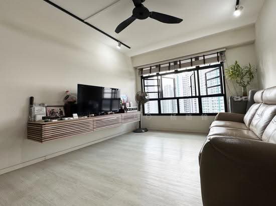 470A FERNVALE LINK image 1 of 10