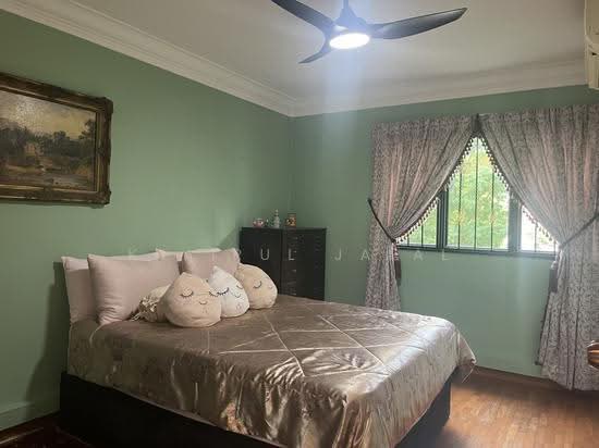 821 WOODLANDS STREET 82 photo 5