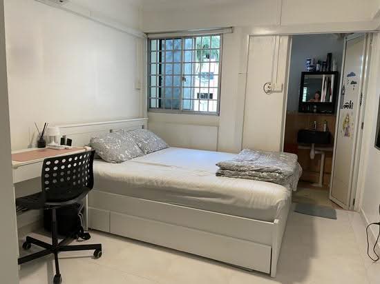 702 WEST COAST ROAD photo 2