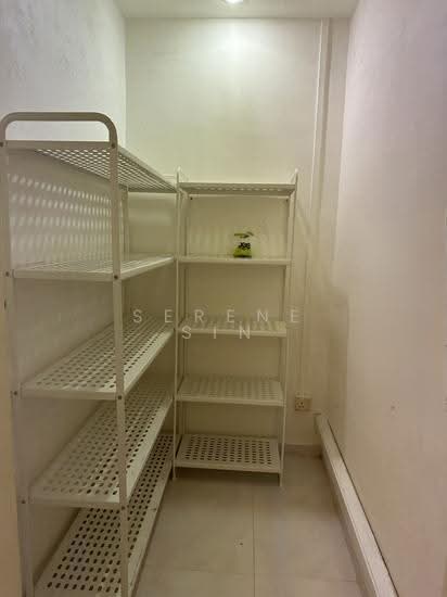 702 WEST COAST ROAD photo 6