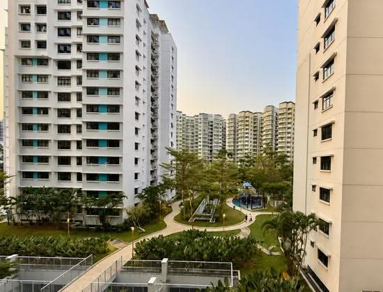 170C PUNGGOL FIELD photo 3