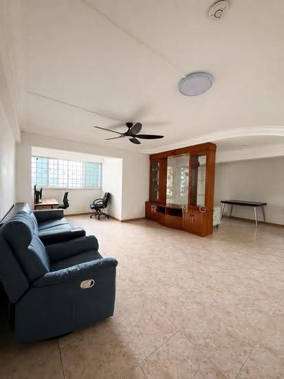 257 SERANGOON CENTRAL DRIVE