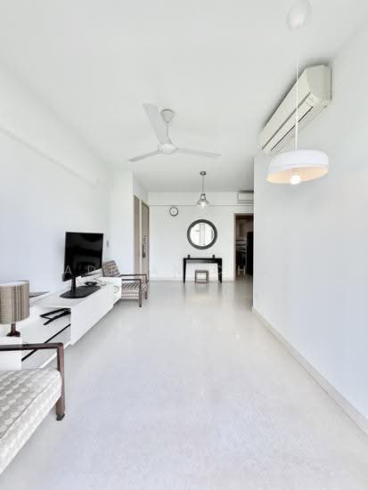 WATERFORD RESIDENCE photo 4