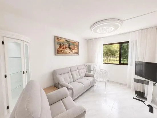 159 Tampines Street 12 image 1 of 10