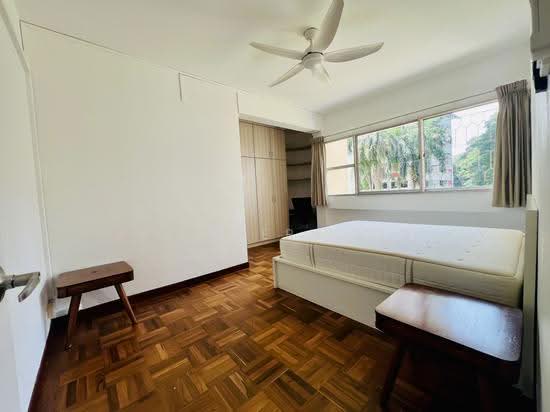 NEPTUNE COURT photo 4