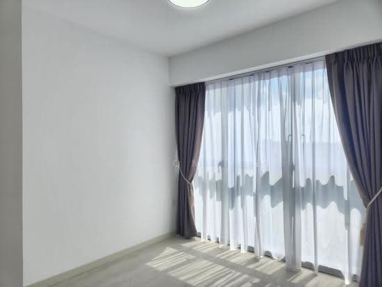 RIVERFRONT RESIDENCES photo 6