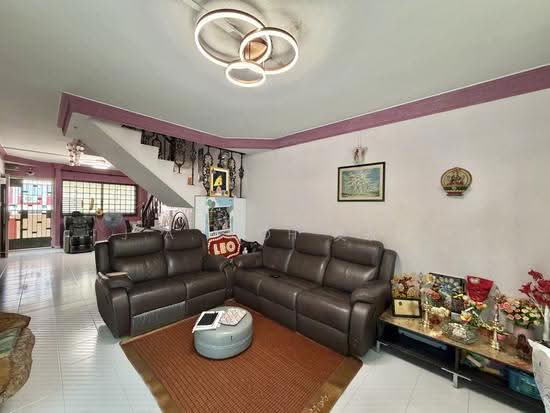 231 BISHAN STREET 23 image 1 of 10