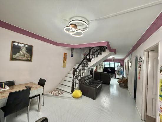 231 BISHAN STREET 23 photo 3