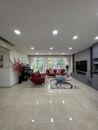 674A YISHUN AVENUE 4 image 1 of 10