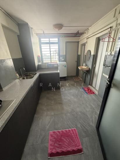 20 EUNOS CRESCENT photo 2