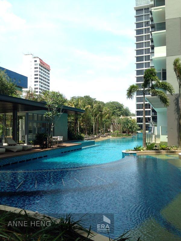 THE SHORE RESIDENCES photo 2