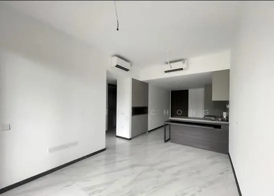 Pasir Ris 8 image 1 of 8