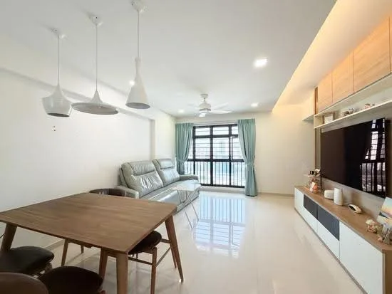 79E Toa Payoh Central image 1 of 9
