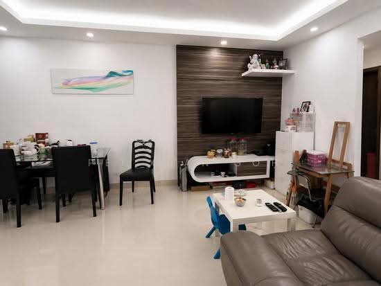240 SERANGOON AVENUE 2 image 1 of 4