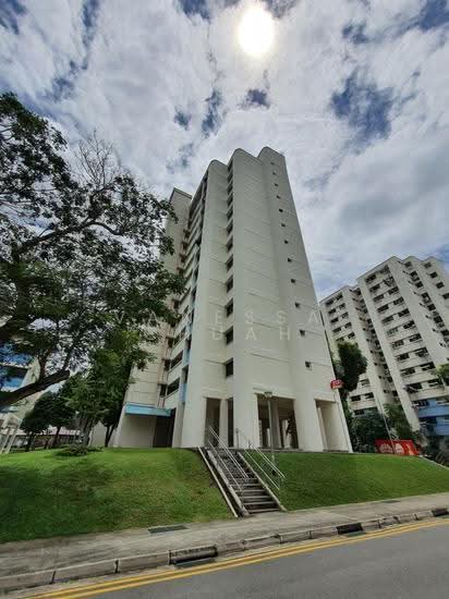 321 HOUGANG AVENUE 5 photo 3