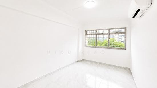 406 SEMBAWANG DRIVE photo 4