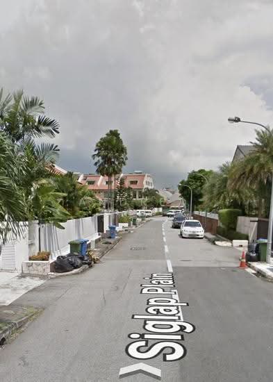 Exclusive Listing! Bungalow at Frankel! photo 3