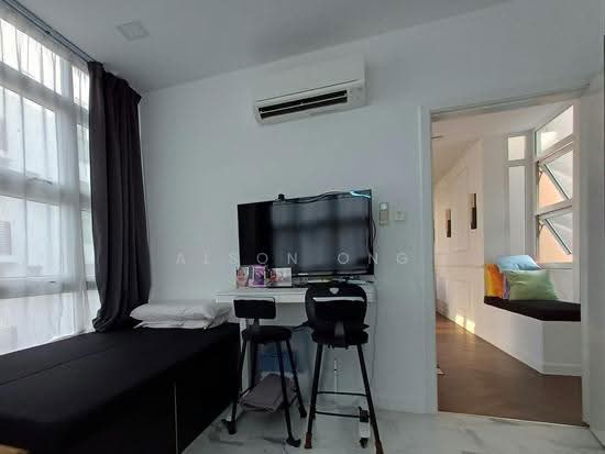 PRESTIGE RESIDENCE photo 2