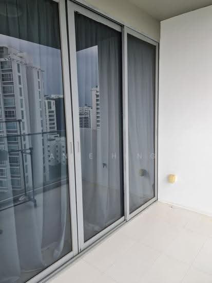 THE SHORE RESIDENCES photo 3