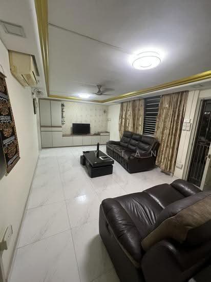 332 SERANGOON AVENUE 3 image 1 of 9