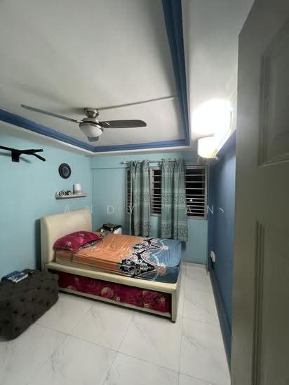 332 SERANGOON AVENUE 3 photo 6