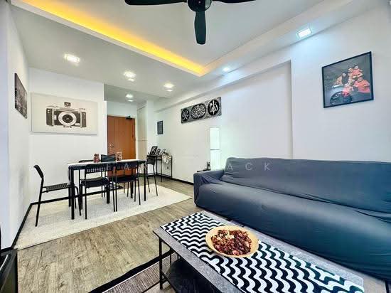221A SUMANG LANE photo 3
