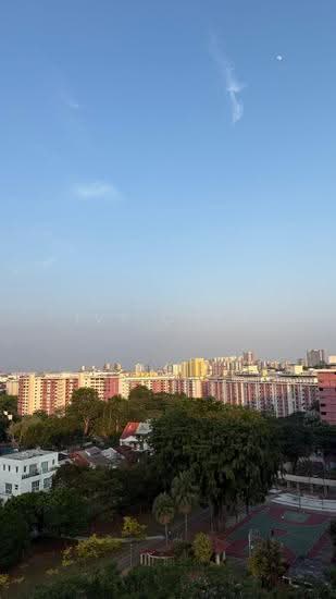 602 ANG MO KIO AVENUE 5 image 1 of 10