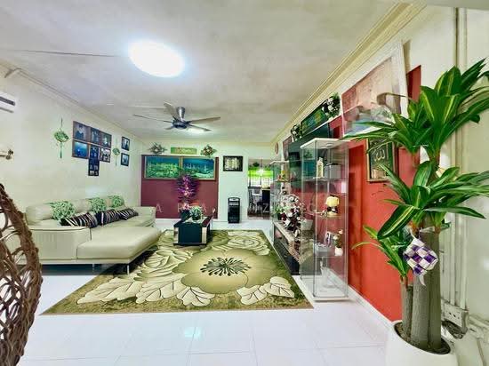 306 ANG MO KIO AVENUE 1 photo 4