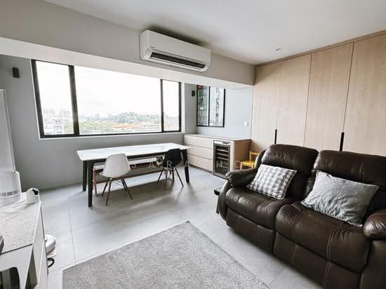 301 SHUNFU ROAD photo 2