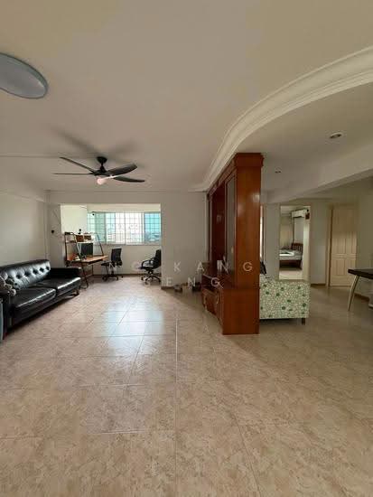 257 SERANGOON CENTRAL DRIVE photo 2