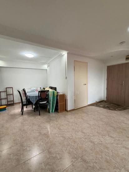 257 SERANGOON CENTRAL DRIVE photo 4