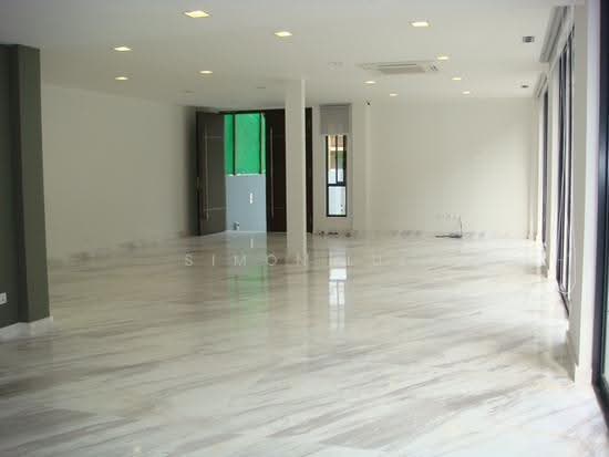 3 Storey Semi Detached @ Sixth Avenue with Swimming Pool photo 2